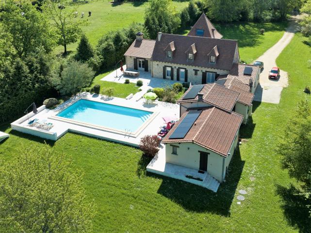 Photo n°1 location Villa de vacances à MONPLAISANT (annonce réf. C2402400)