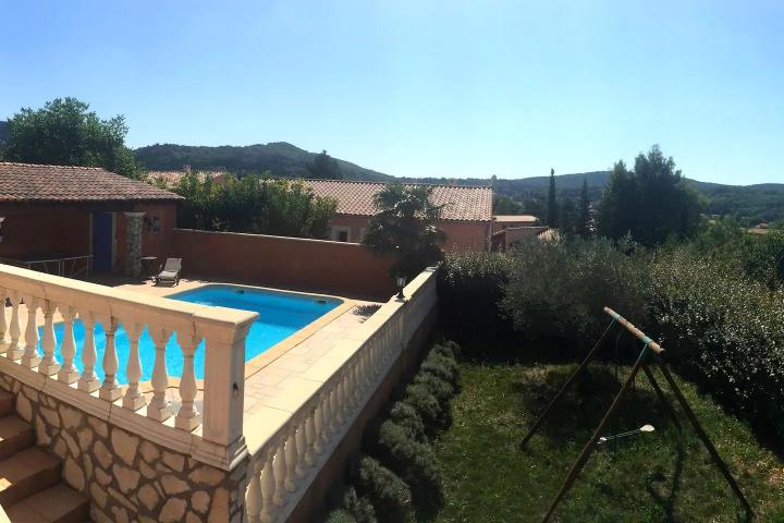 Photo n°1 location Villa de vacances à MALAUCÈNE (annonce réf. C2408400)