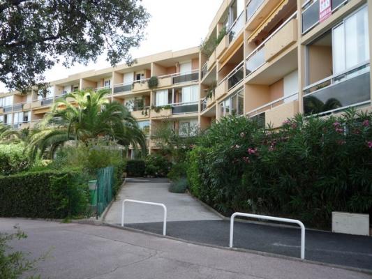 Location vacances BORMES LES MIMOSAS - photo n°1 annonce P1508301