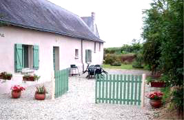 Photo n°1 location Gîte de vacances à PONTIGNÉ (annonce réf. C1014900)