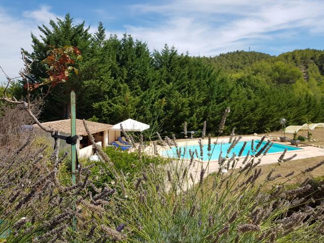 Photo n°2 location Appartement de vacances à ROGNES (annonce réf. C2411300)