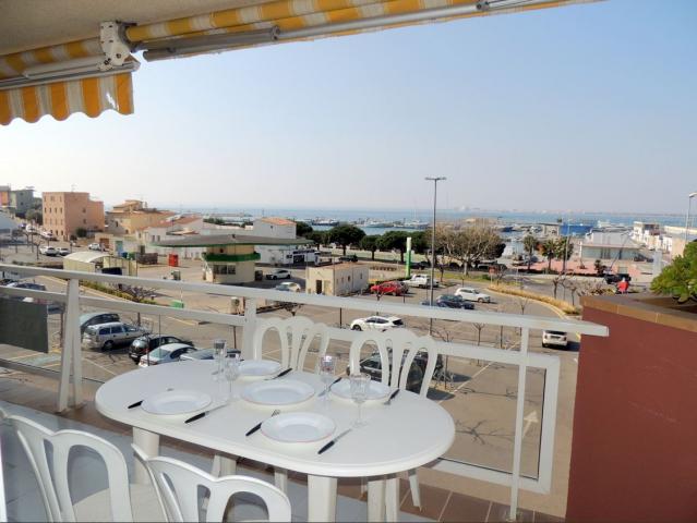 Photo n°1 location Appartement de vacances à ROSES (annonce réf. P2419903)