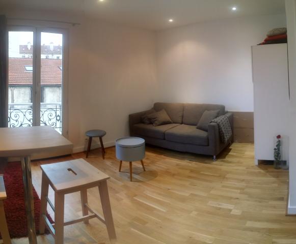 Photo n°1 location Appartement de vacances à PARIS XVIIIÈME (annonce réf. V2117500)