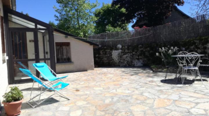 Photo n°1 location Gîte de vacances à TARNAC (annonce réf. C2821900)