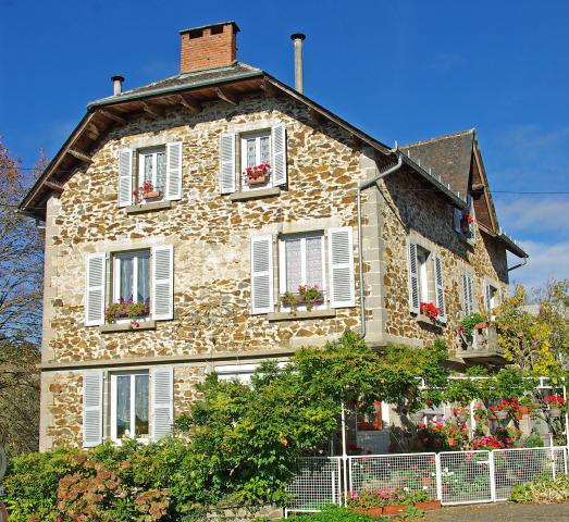 Photo n°1 location Appartement de vacances à CALVINET (annonce réf. C2331500)