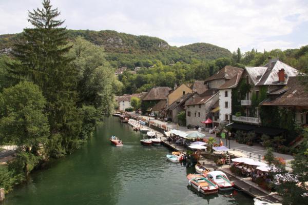 Photo n°1 location Maison de vacances à CHANAZ (annonce réf. M1547300)