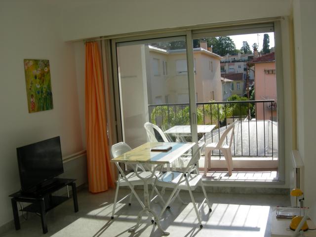 Photo n°1 location Appartement de vacances à NICE (annonce réf. P2450600)